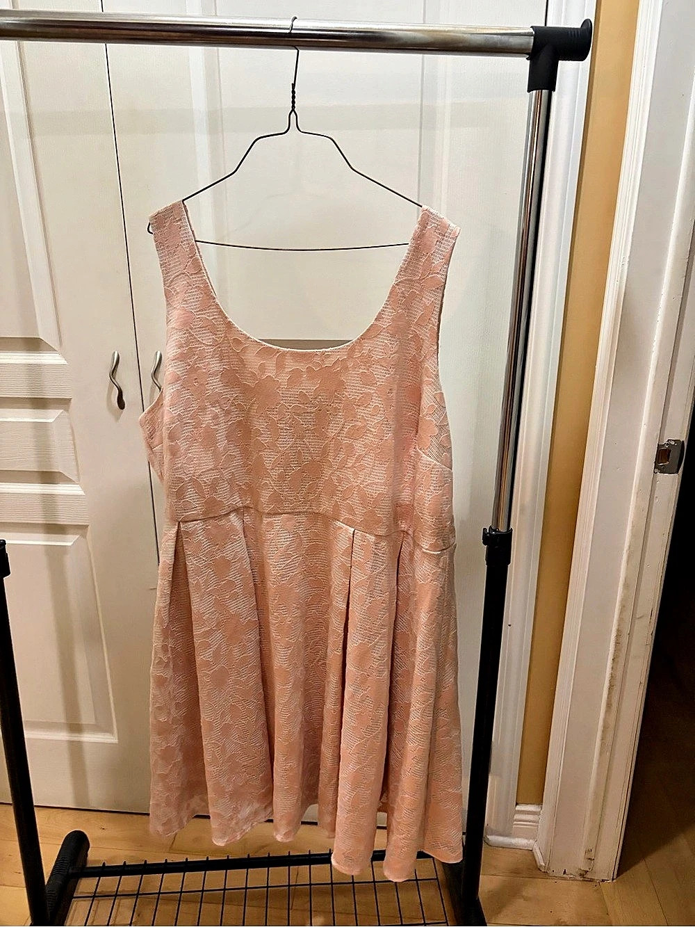 Torrid Mini Floral Dress in Pink Size 24 Like New